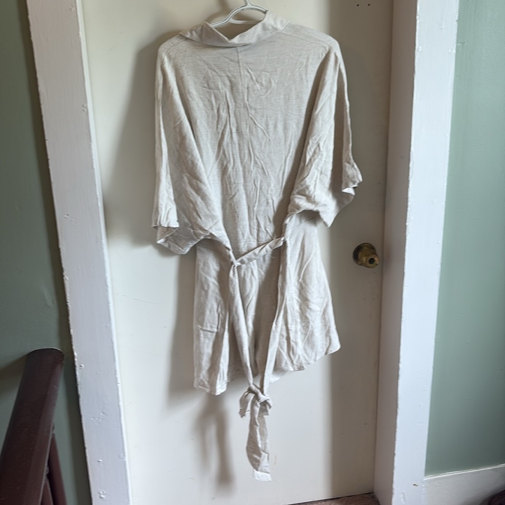 Cream Button-Up Romper - Picture 4 of 4